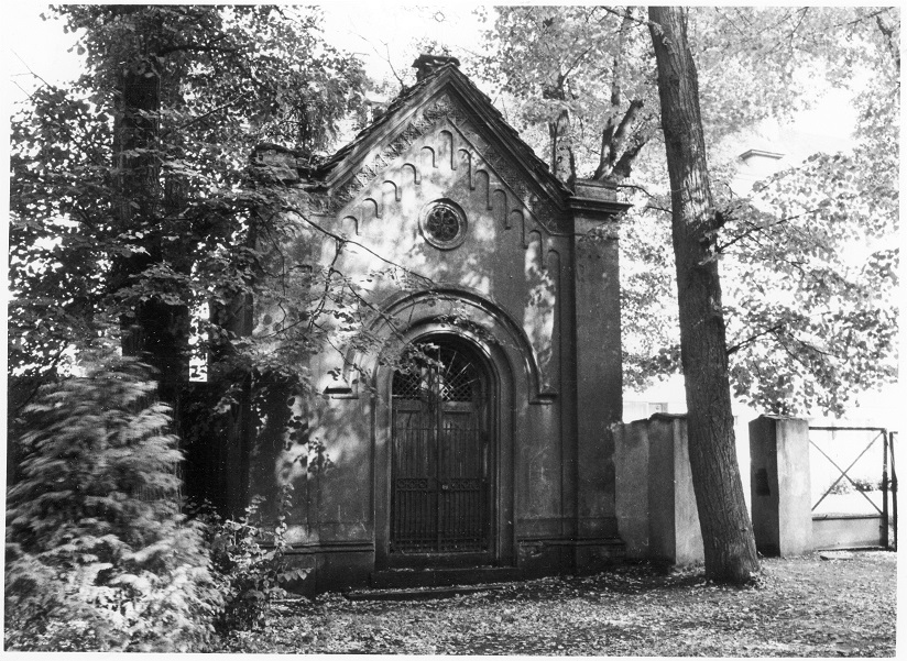 beyer kaplica stan 1985